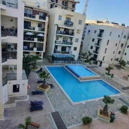 Deluxe Apartment With Pool In The Heart Of St Pauls Bay San Pawl il-Baħar Extérieur photo