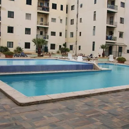 Deluxe Apartment With Pool In The Heart Of St Pauls Bay San Pawl il-Baħar Extérieur photo