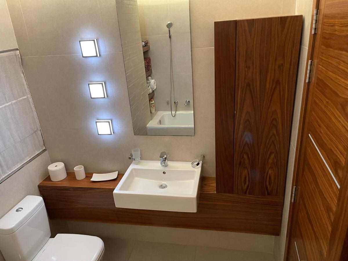 Apartment Deluxe With Pool In The Heart Of St Pauls Bay