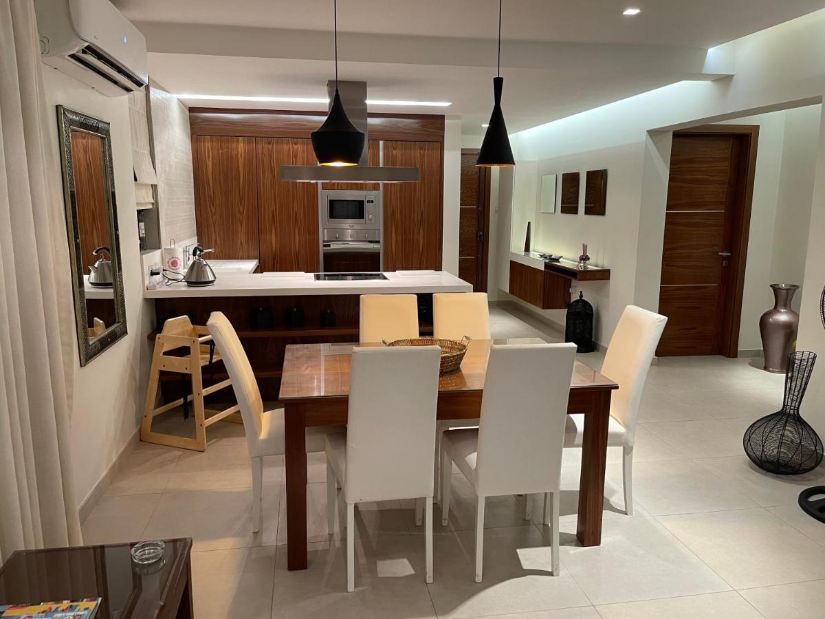 Apartment Deluxe With Pool In The Heart Of St Pauls Bay